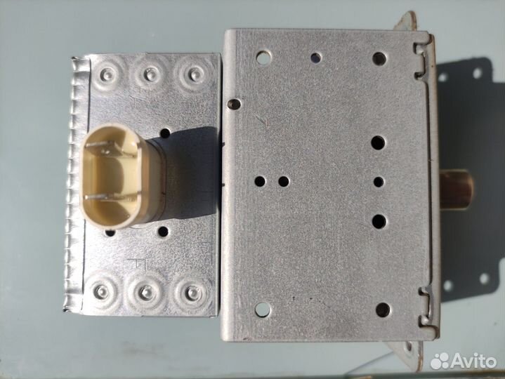 Магнетрон микроволновой печи LG 2M214 39F