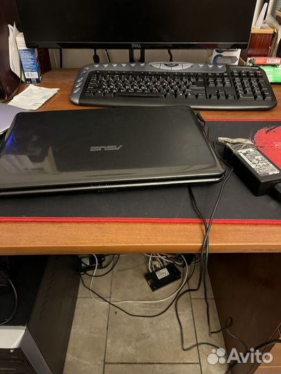 Ноутбук asus