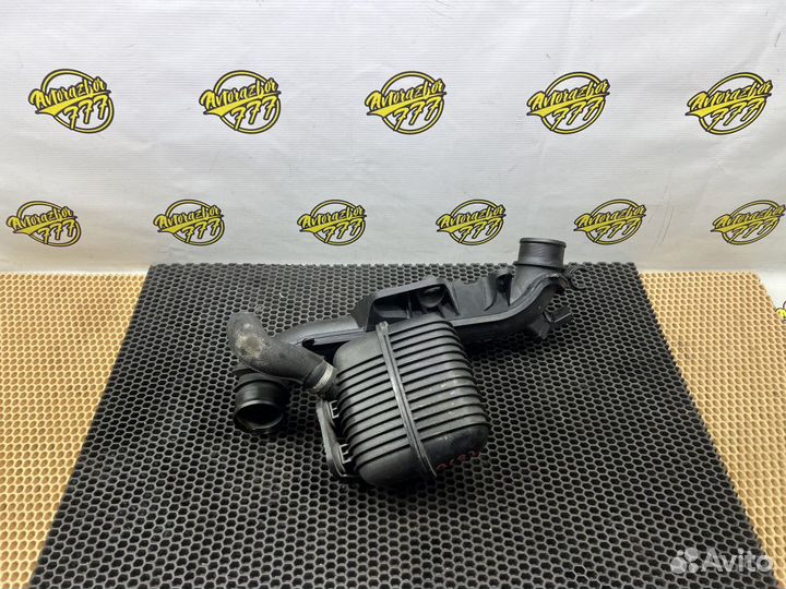 Патрубок интеркулера воздушный Audi A4 B8 A5 8T Q5