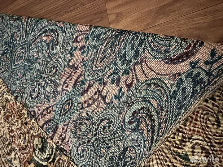 Покрывало гобеленовое новое не б/у