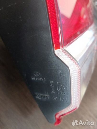 Стоп-сигнал задний левый Toyota Land Cruiser 200