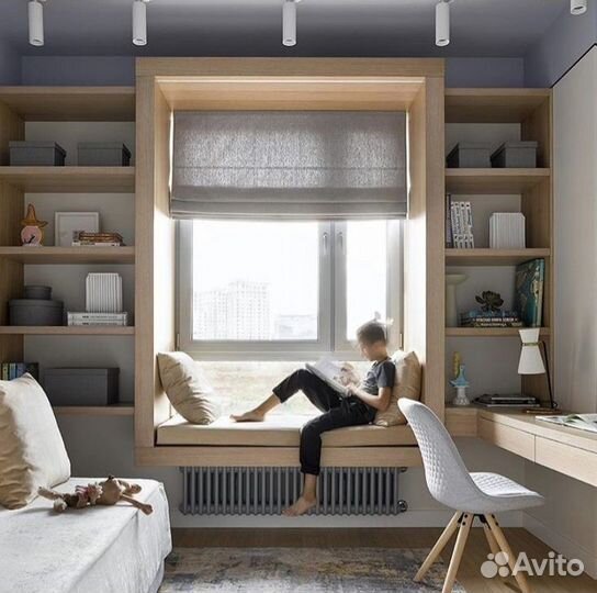 Рабочая зона у окна