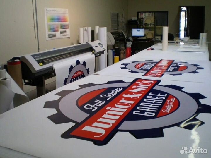 Наклейки на авто. Наклейки на лодку. Брендирование