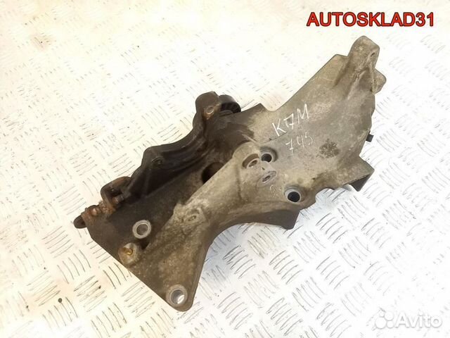 Кронштейн генератора Renault Kangoo 7700875414