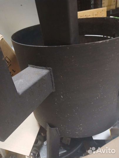 Казан чугунный с печкой бу