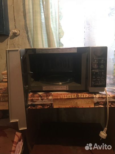 Микроволновая печь