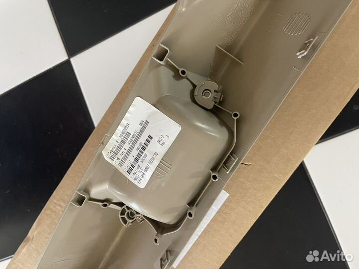 Накладка крышки багажника Mercedes benz gl w 166