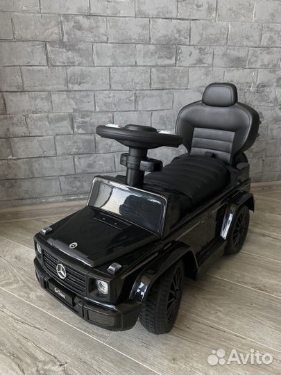 Машинка каталка Mercedes Benz