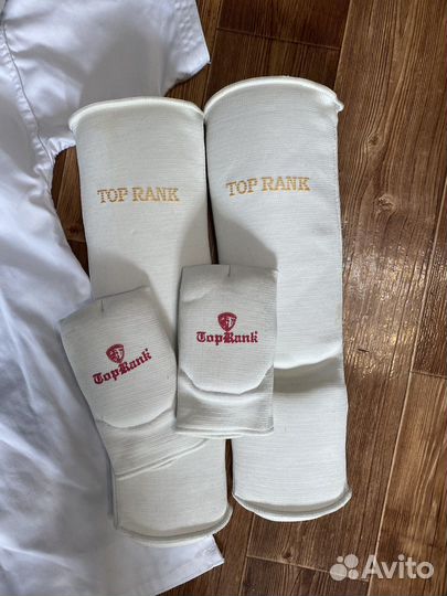 Кимоно плюс экипировка