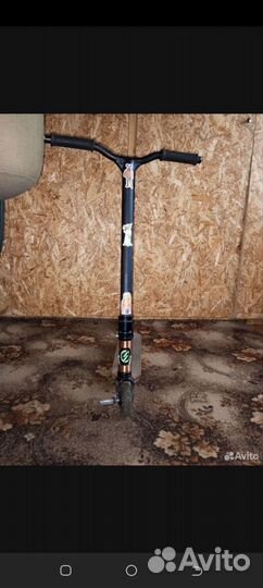 Трюковой самокат с пегами окселло