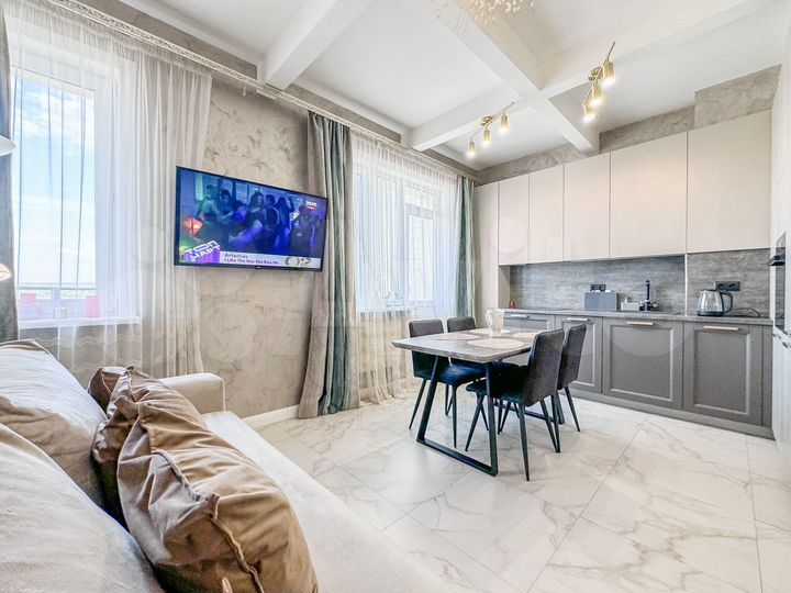 3-к. квартира, 80 м², 12/17 эт.