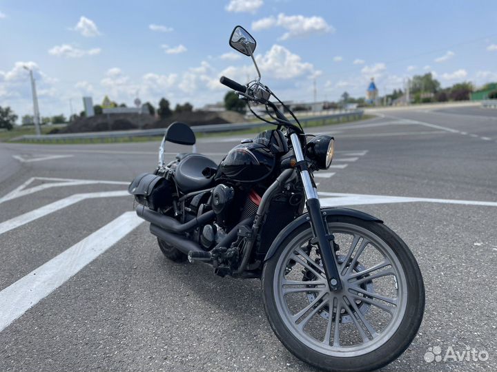 Kawasaki VN900 Custom