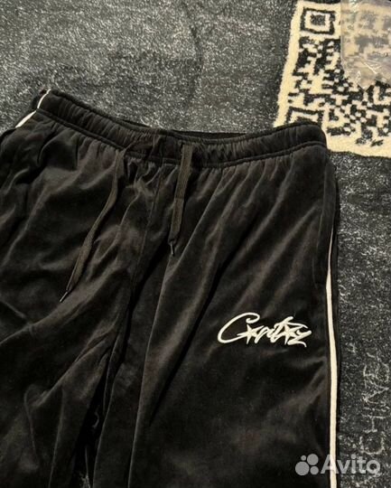 Штаны велюровые Corteiz