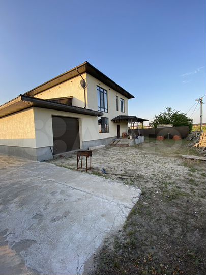 Дом 188 м² на участке 15 сот.