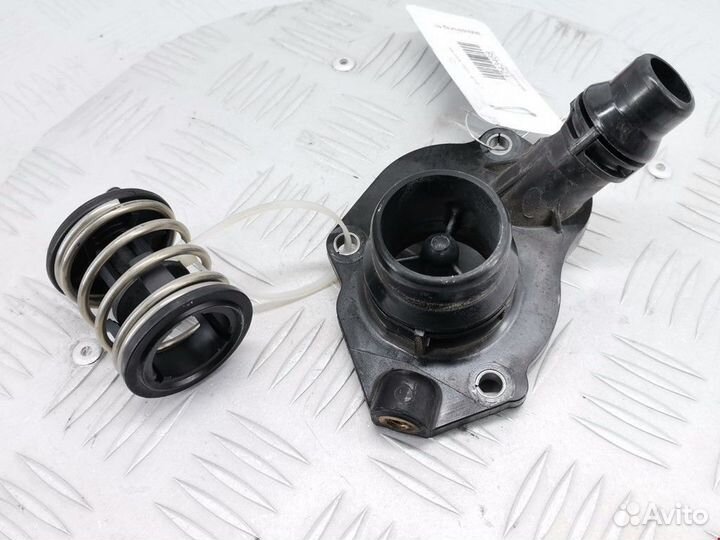 Корпус термостата BMW 3 F30/F31/F34 2013