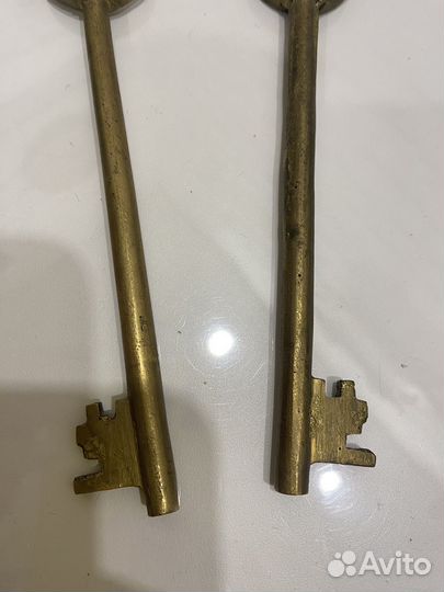 Ключ декоративный большой латунь