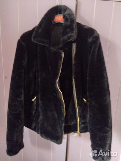 Куртка женская Guess