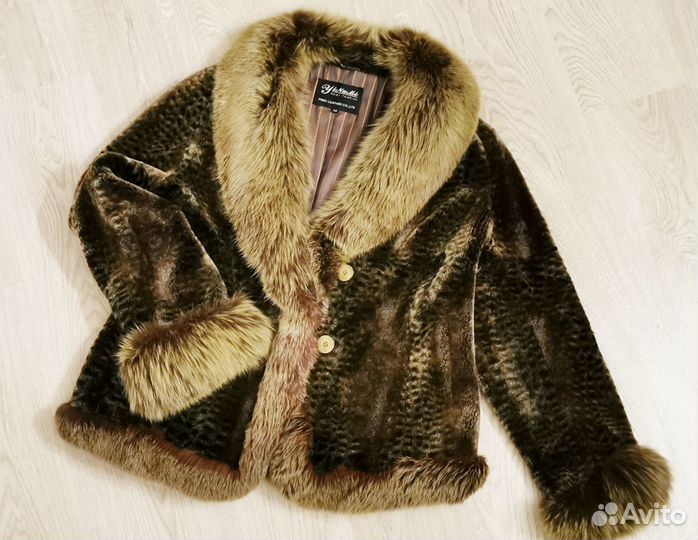 Шубка короткая мутоновая 50-52