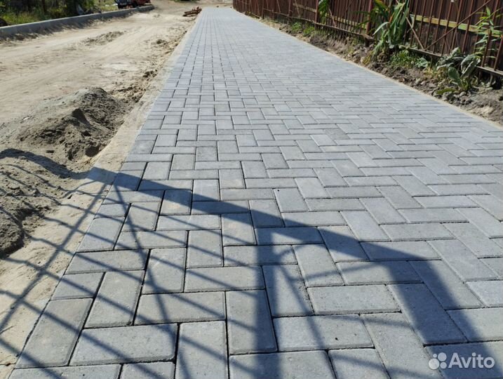 Укладка тротуарной плитки, брусчатки