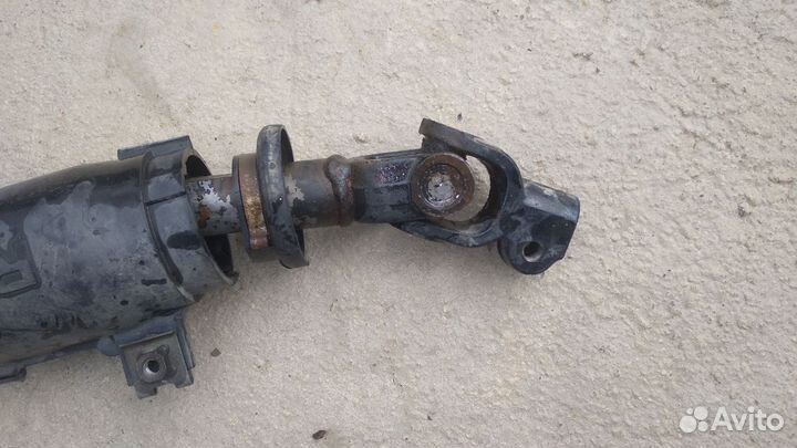 Карданчик рулевой + редуктор Toyota Hiace LH107 3L