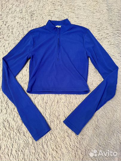 Топ с длинным рукавом