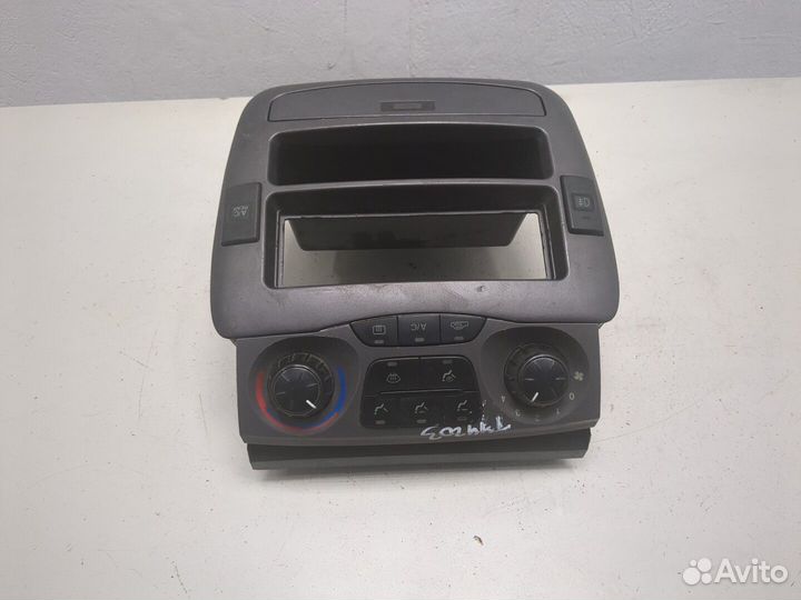 Переключатель отопителя Hyundai Trajet, 2004