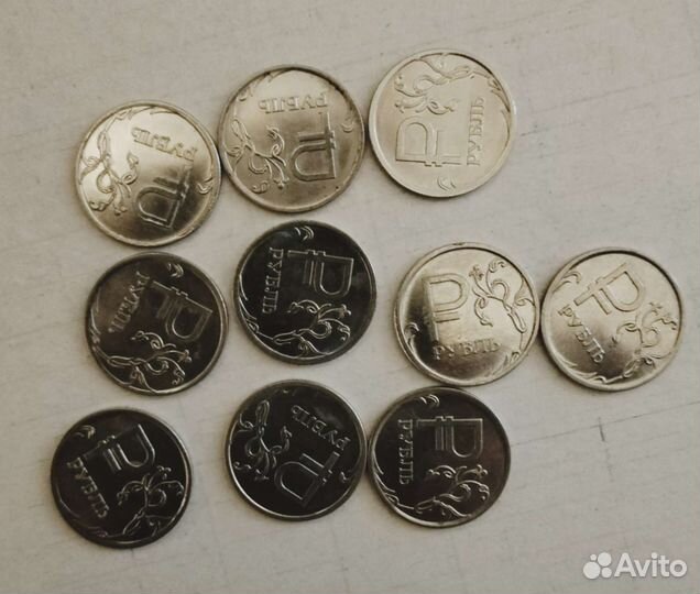 10 монет по 1рублю 2014г