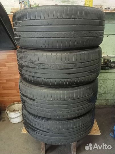 Bridgestone Dueler H/P Sport AS 265/50 R20
