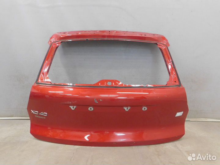 Дверь багажника Volvo XC40