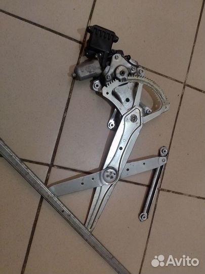 Cтеклоподъемник toyota camry v40