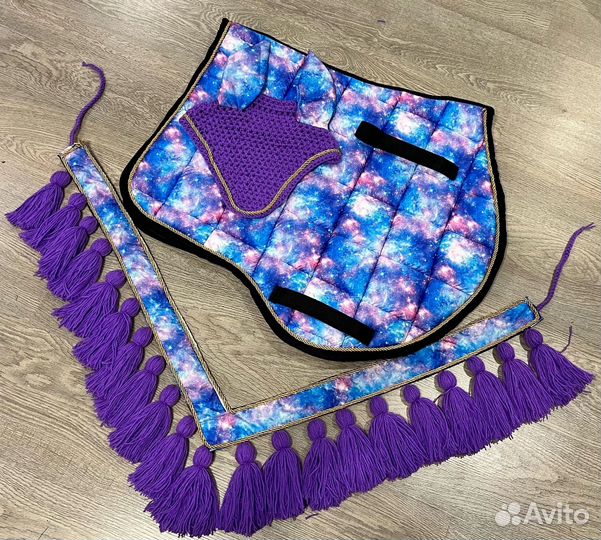 Амуниция для лошади