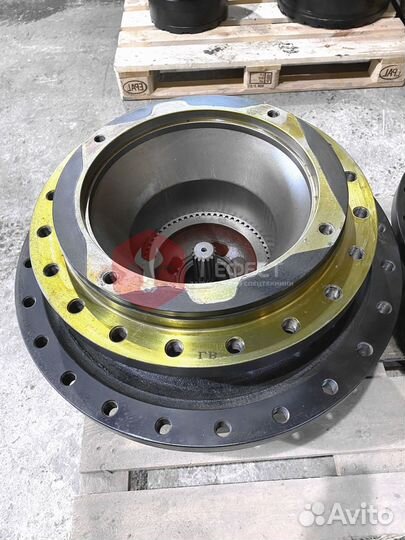 Редуктор хода Hitachi ZX470H-3