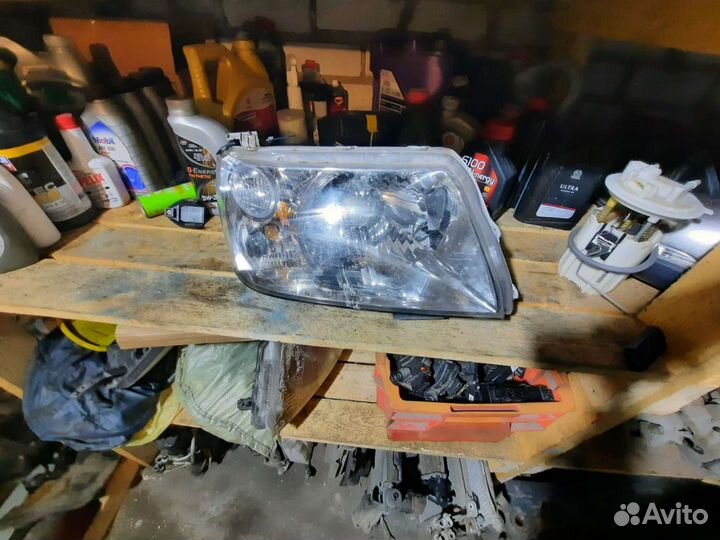 Фара правая сузуки гранд витара 3дв
