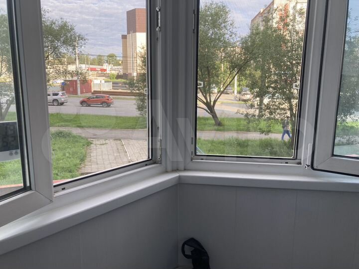 2-к. квартира, 63 м², 2/9 эт.