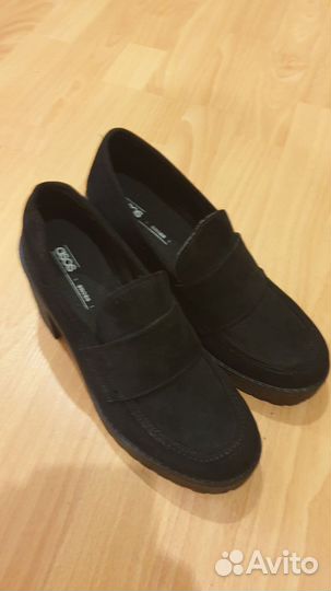 Лоферы женские 39 размер