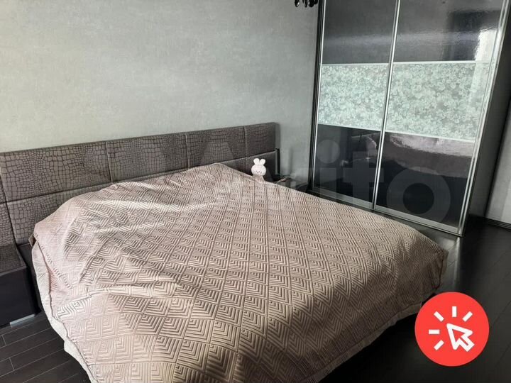 2-к. квартира, 80 м², 10/18 эт.