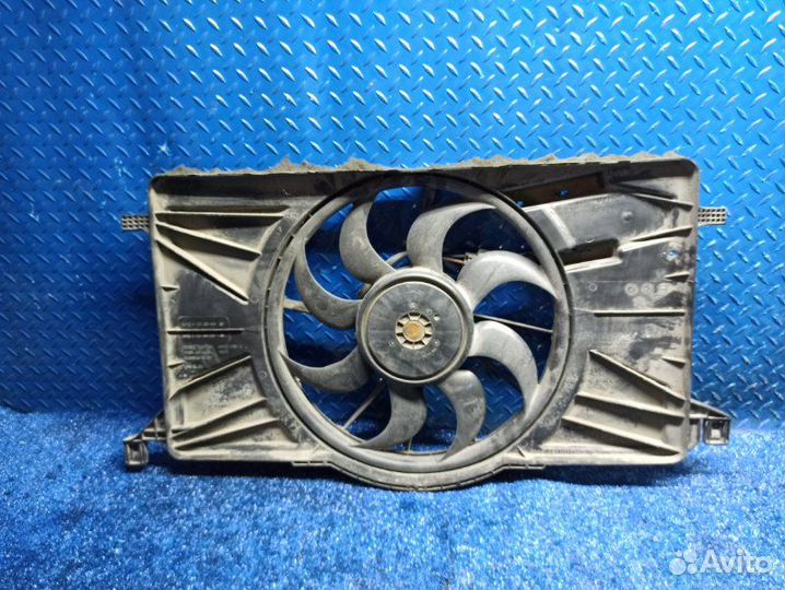 Вентилятор двигателя Ford Focus 3