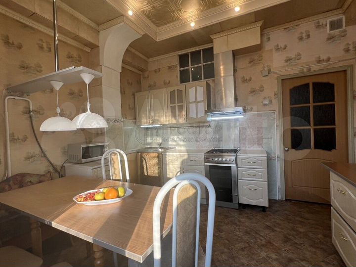 2-к. квартира, 77,6 м², 5/5 эт.