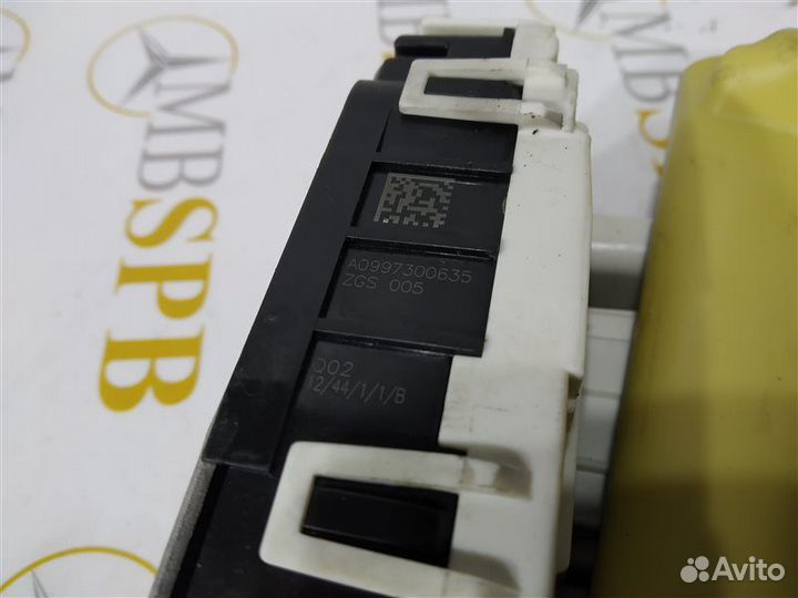 Замок двери задний правый Mercedes E-Class W212