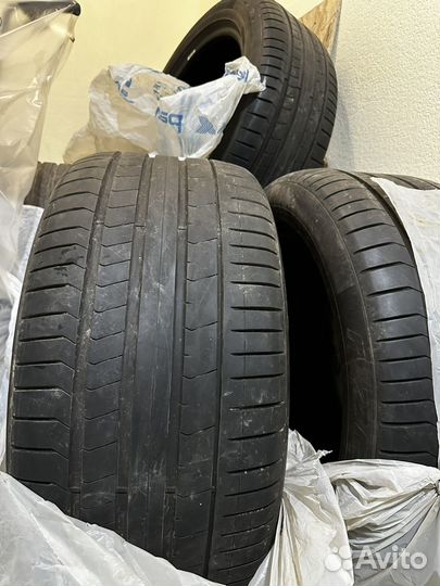 Pirelli P Zero 275/45 R20