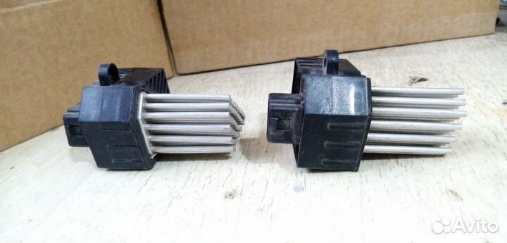 Резистор печки BMW X5 1 (E53)