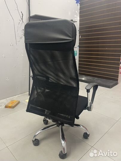 Компьютерное кресло