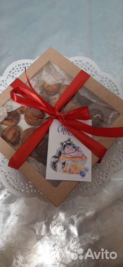 Подарок набор орешки воспитателю няне учителю