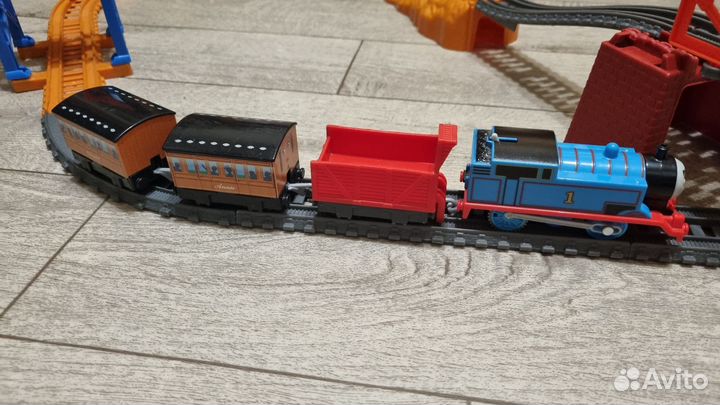 Железная дорога Томас и его друзья