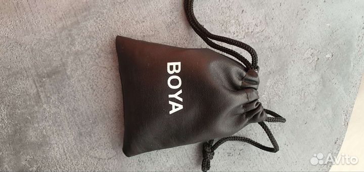 Петличный микрофон boya
