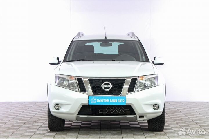 Nissan Terrano 2.0 AT, 2016, 161 000 км