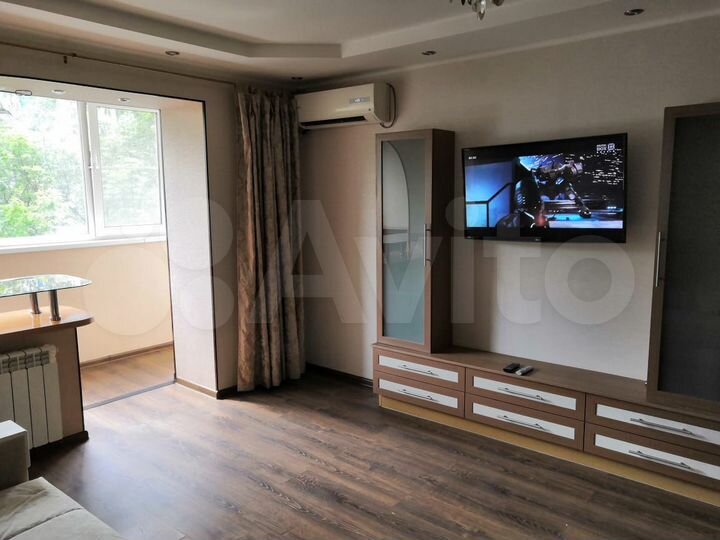 2-к. квартира, 49 м², 3/9 эт.