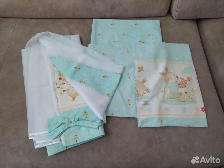 Комплект белья в детскую кроватку