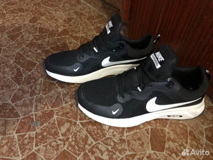 Кроссовки nike