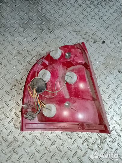 Фонарь задний правый на Калину (седан)